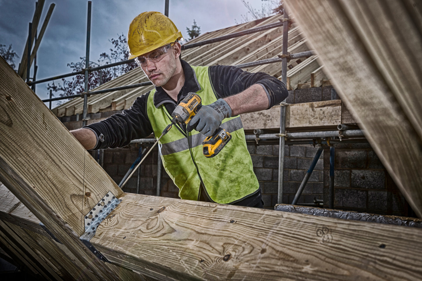 DeWalt 18V XR Brushless Impact Driver Body Only - DCF887N-XJ