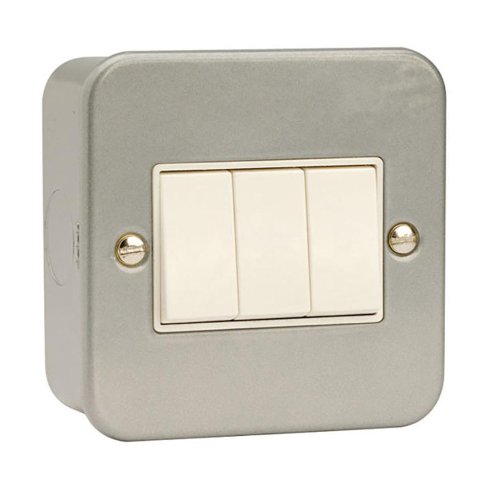 Click Metal Clad 3 Gang 2 Way Light Switch - CL013