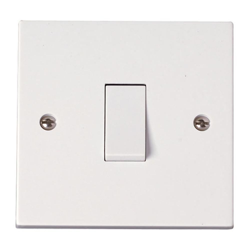 Click Polar 10AX 1 Gang 1 Way Plate Switch