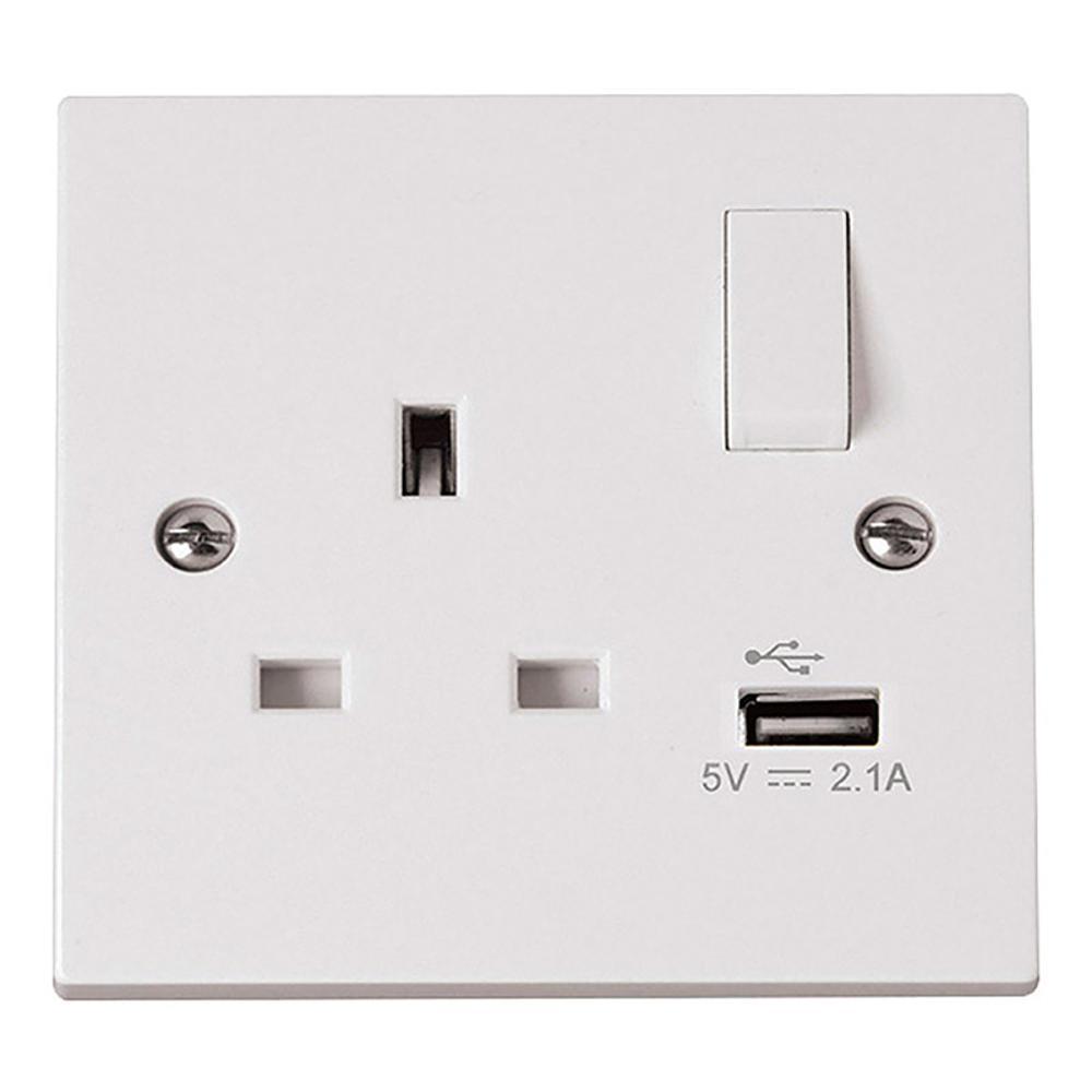 Click Polar 13A 1 Gang Switched Socket with 2.1A USB Outlet